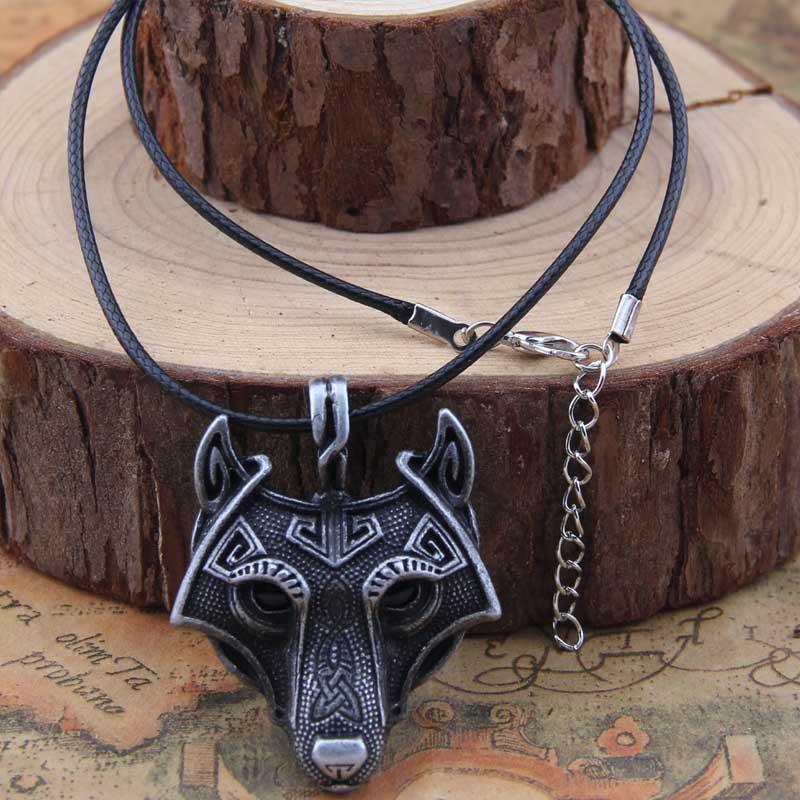 Vikings Norse Wolf Head Necklace Animal Jewelry - Animal Amity